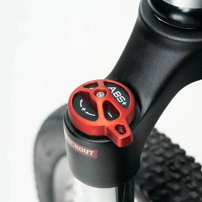 Durable 26-inch aluminum front suspension fork with disc brakes