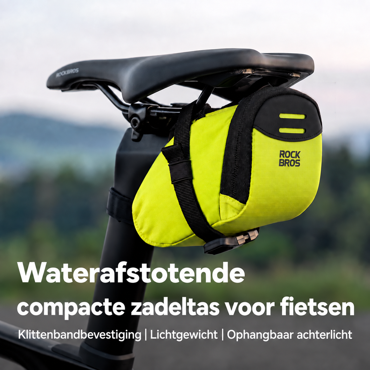 Compacte zadeltas met achterlichtbevestiging - detail 1