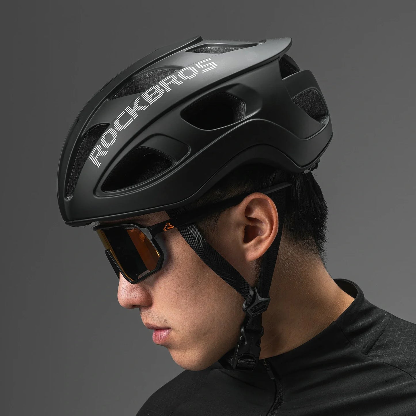 Lightweight Cycling Helmet CE Certified 58–62cm Fit