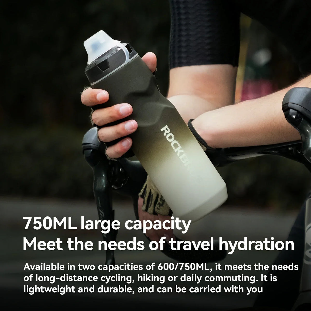 Fietsbidon 600/750 ml met afsluitbare trektuit