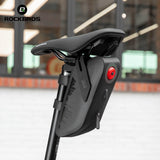 Waterafstotende zadeltas met remsensor-achterlicht AS-078-1