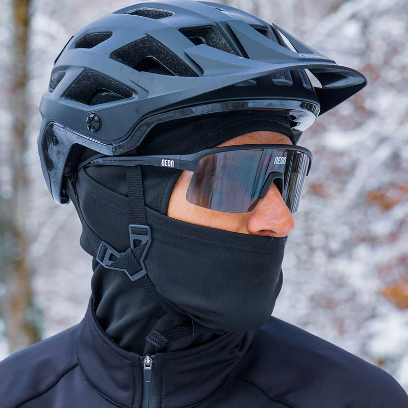 ROCKBROS Maskers & nekwarmers in herfst- en winterscène